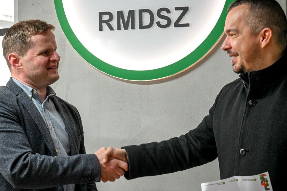 RMDSZ-előválasztás: Ketten vívnak meg a tulipánért?