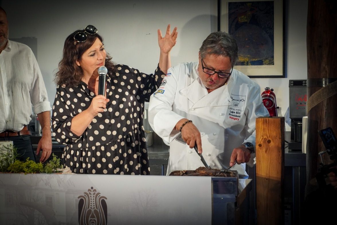 Hogy kerül Winnetou a zakuszkába?