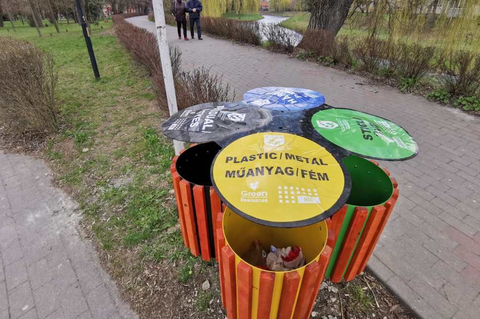 Négylevelű lóherék jelentek meg a városban