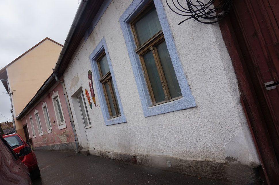 Lebontják a Petőfi utcai házakat