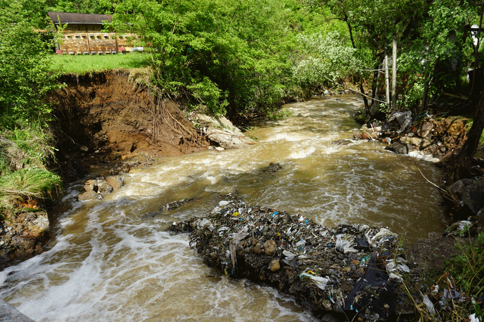 Árvízveszélyre figyelmeztetnek Hargita megyében