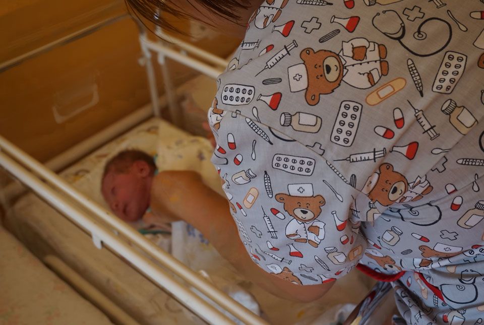 Adj vért Jankának!