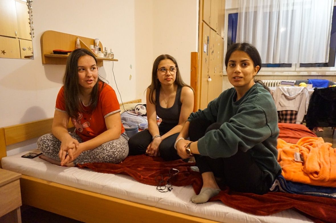 Mi is érünk annyit, mint más