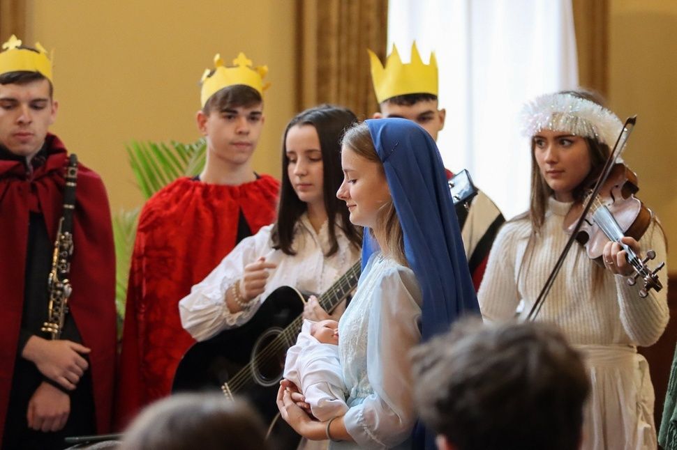 Szokatlan betlehemes csoport lassította le az időt