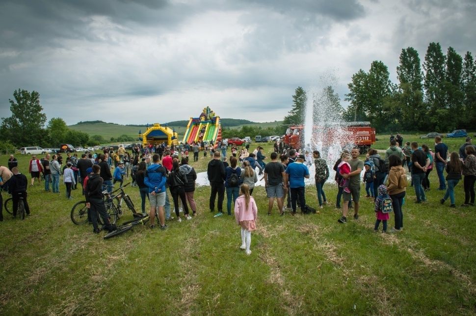 Szombaton is gyereknap a bögözi reptéren!