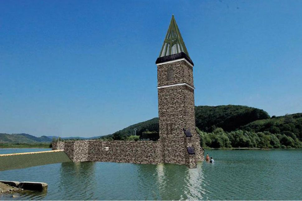 Nem készül el időben az új bözödi templom