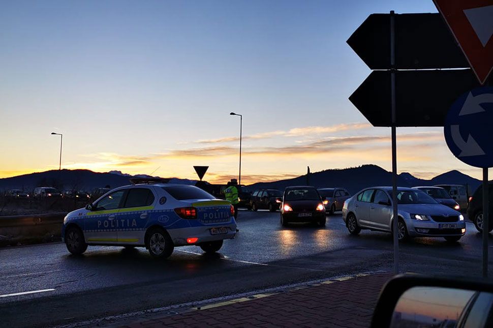 Tömegbaleset a brassói terelőn