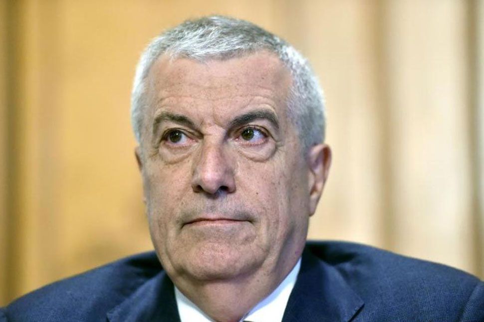 FRISSÍTVE: Tăriceanu sem ússza meg?
