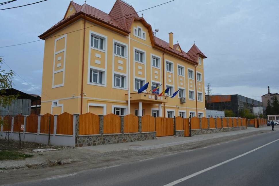 Rendőrök szenvedtek autóbalesetet Székelykeresztúr mellett (frissítve)