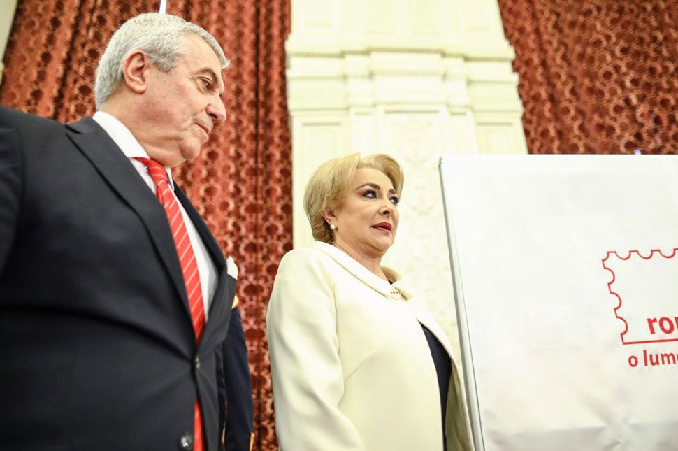 Szinte szétment a kormány