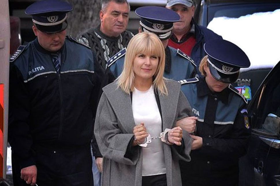 Előzetesben marad Udrea és Bica