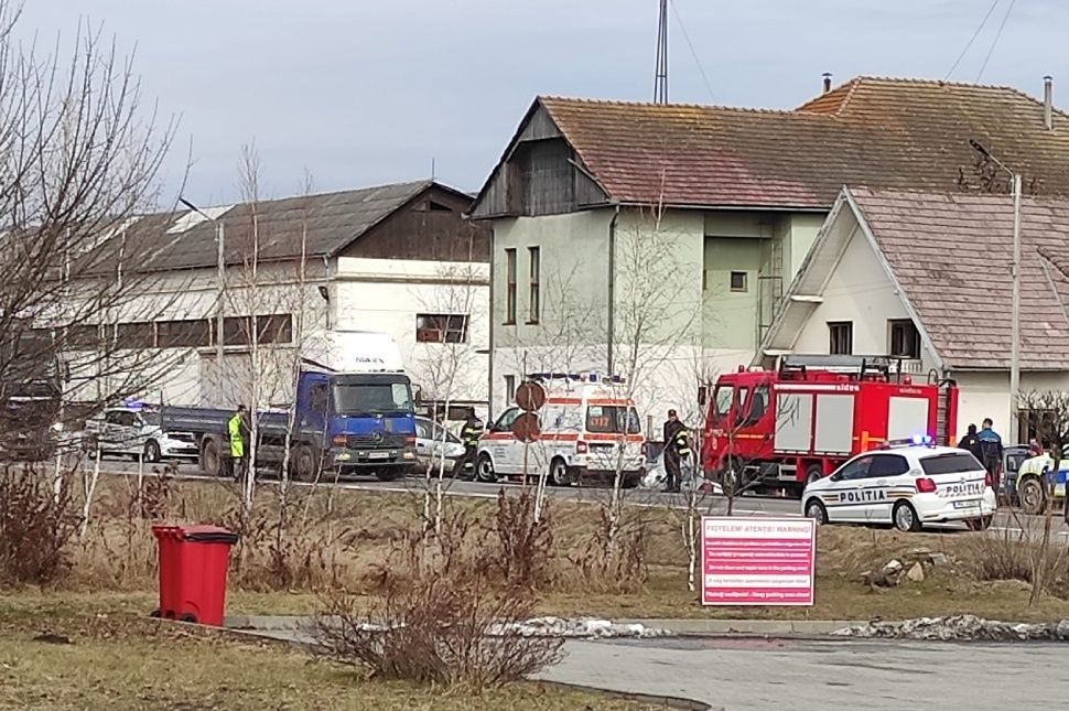 Hatan sérültek meg Farkaslaka kijáratánál (frissítve)