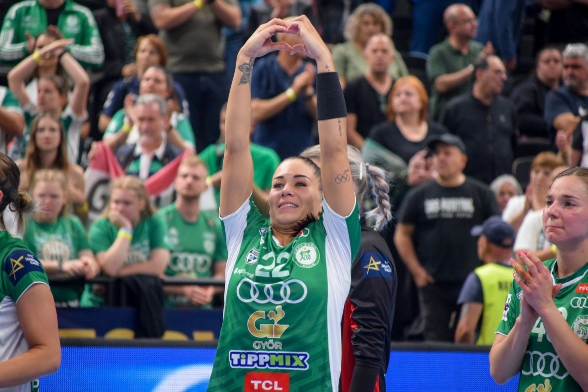 A szívem zöld-fehér, az eszem rózsaszín