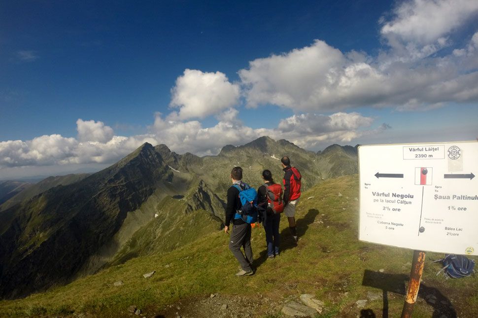 Magyar turistákat mentettek a Fogarasokban