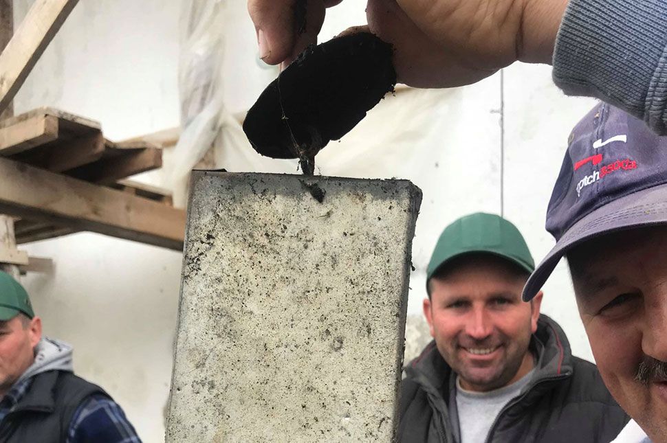 150 éves időkapszulát találtak Felsőboldogfalván