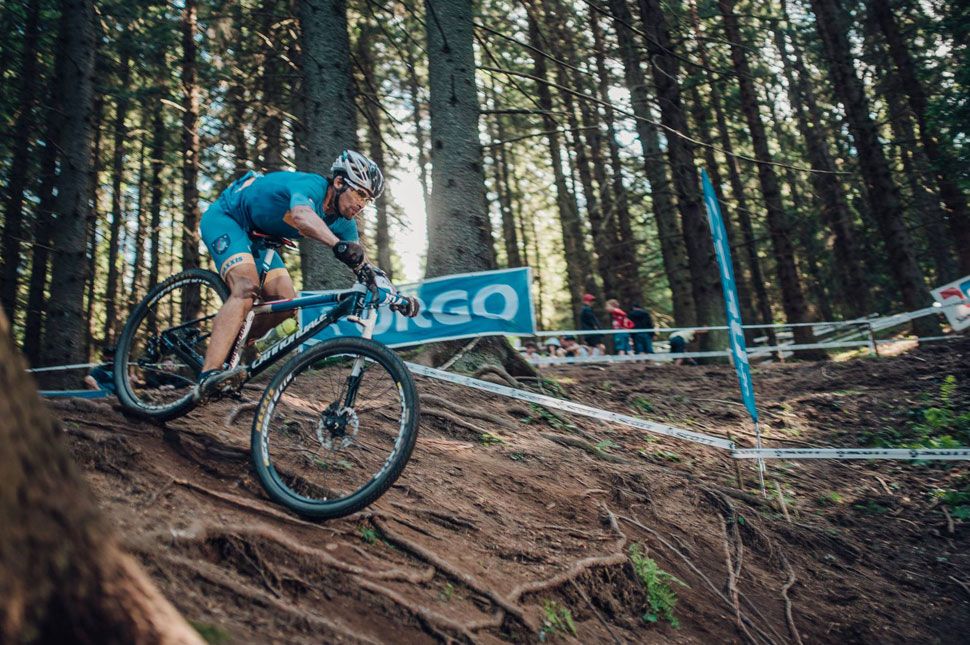 Meredek mászók, technikás ereszkedők, ugratók vártak Ilyésékre