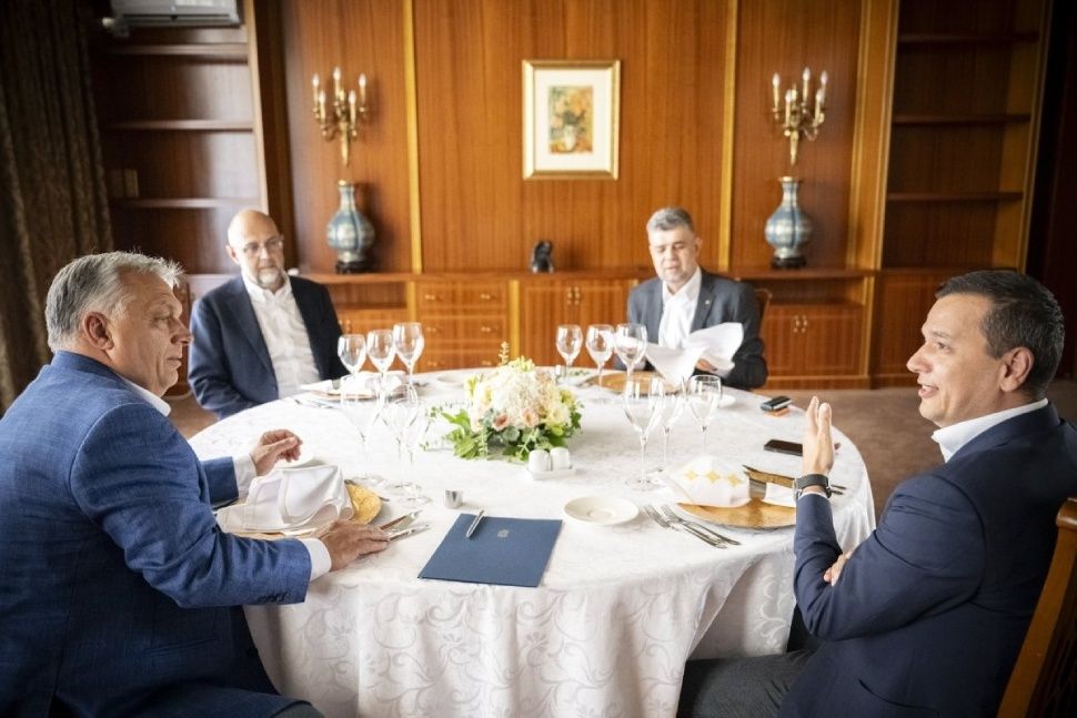 Orbán Viktor Bukarestben ebédelt