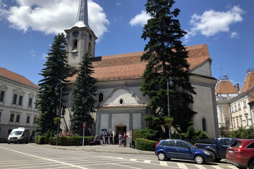 Átöltözik a református templom