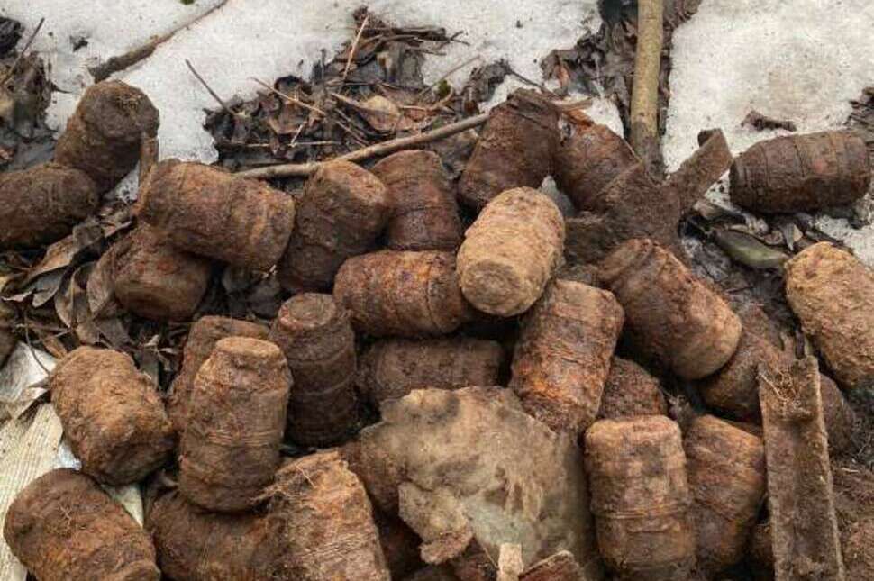 Százéves kézigránátokat találtak Szentegyházán