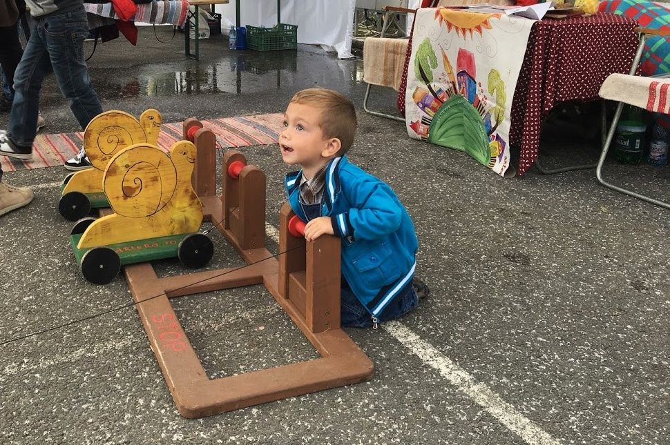 Nem lehet csak úgy odalátogatni a gyereknapra!