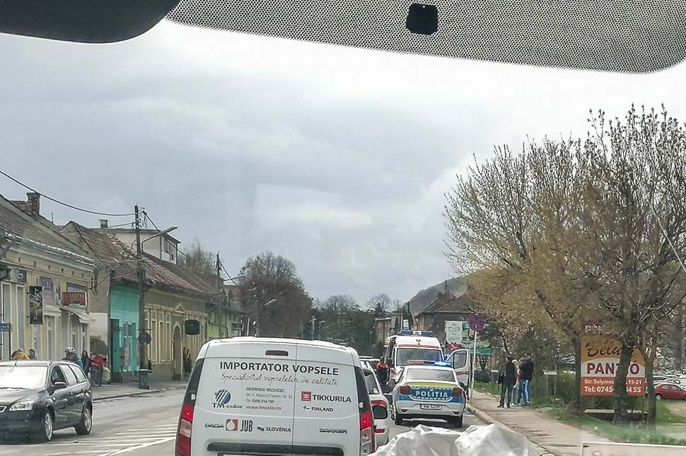Részeg biciklis gázolta el az autót? (frissítve)