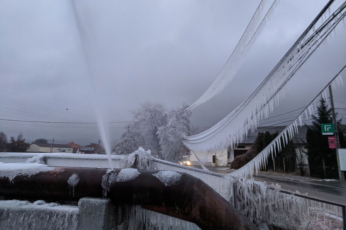 Megoldást ígérnek a jeges szökőkútra