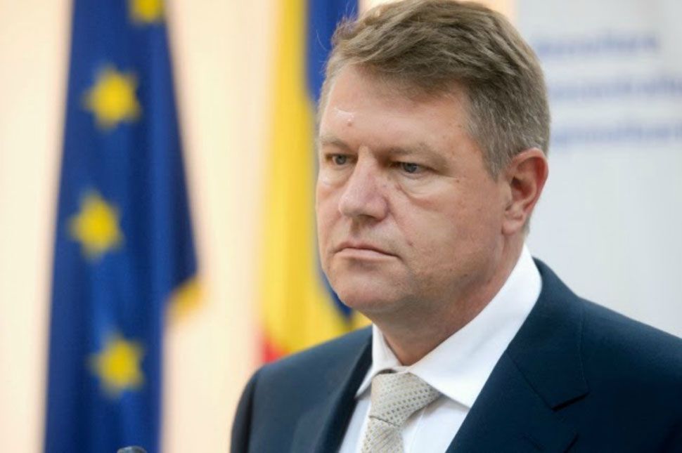 Iohannis bocsánatot kért