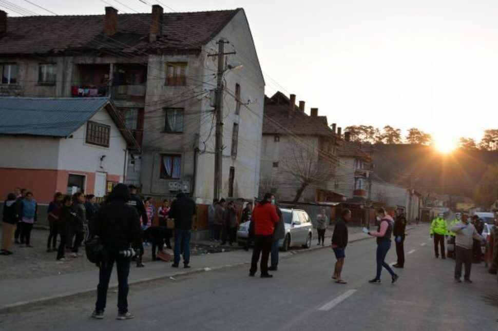Otthonmaradásra buzdítják a Budvár negyedieket