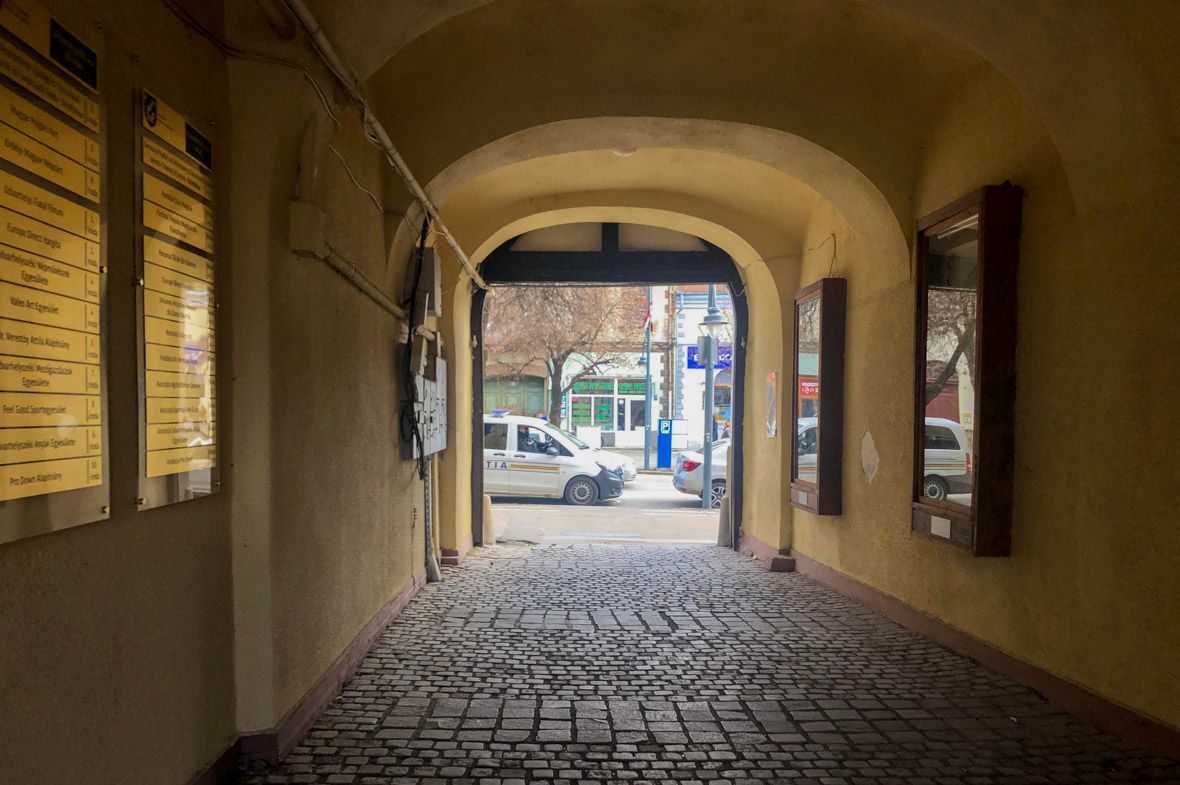 Megtalálták a maszkosok azt, akit a Kossuthban is kerestek