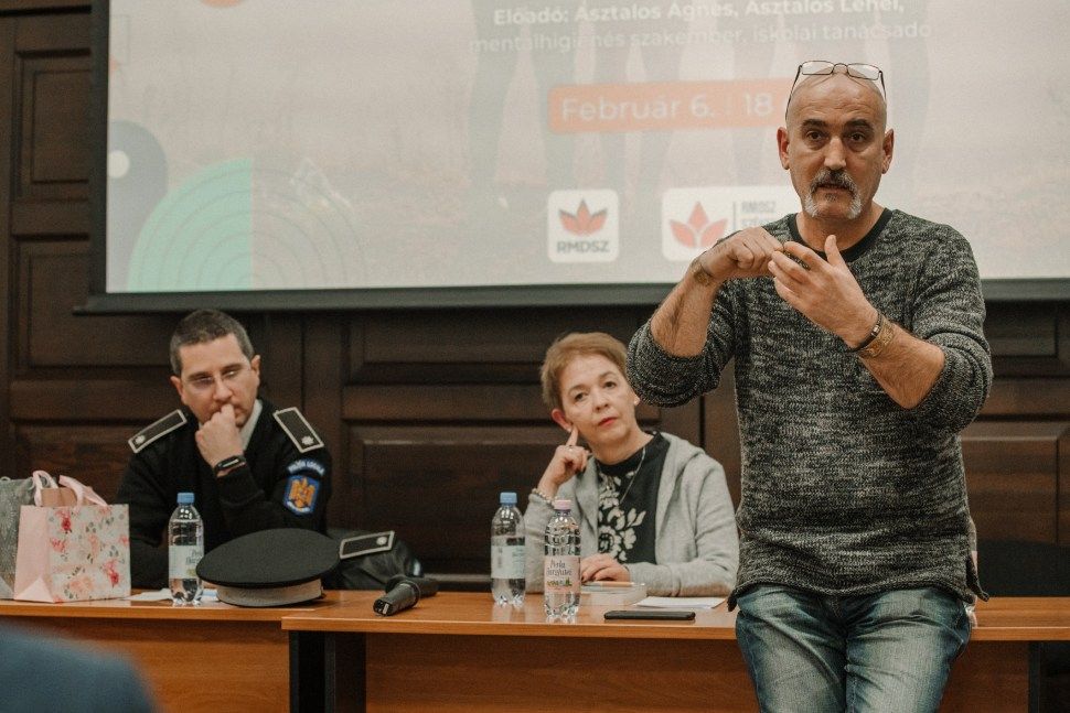 Drogok: mit tehet a szülő, a rendőr és a pszichológus?
