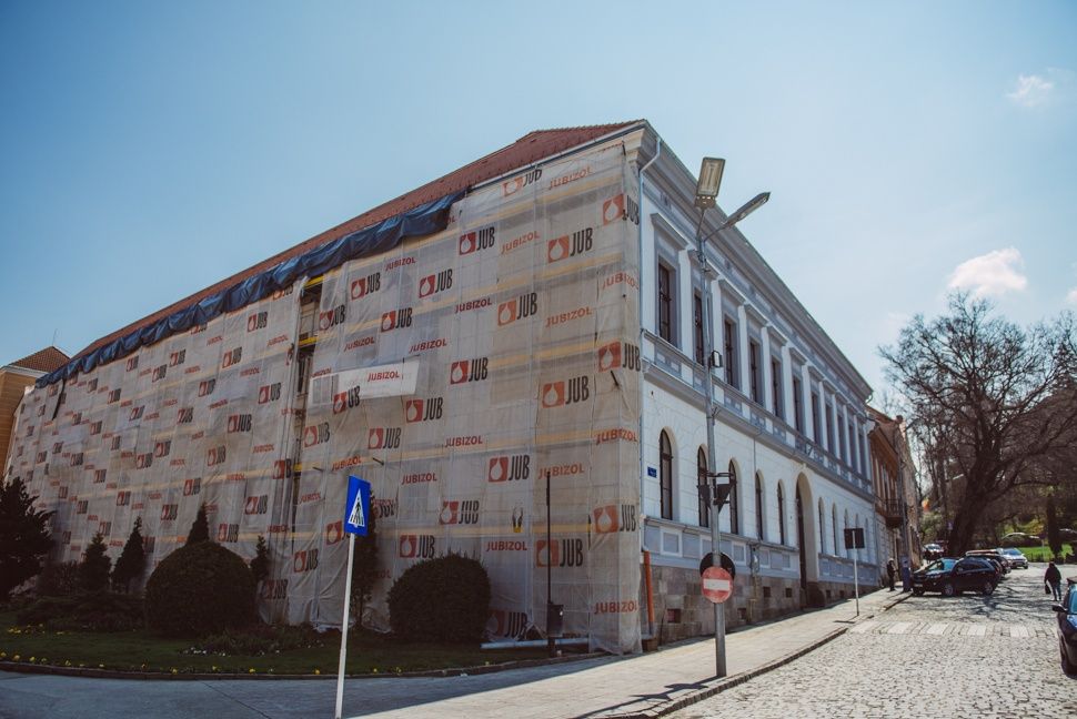 A kifordított ház