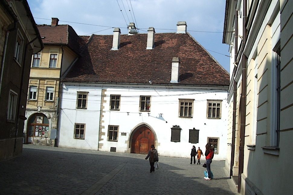 Ezért nem újítják fel Mátyás király szülőházát