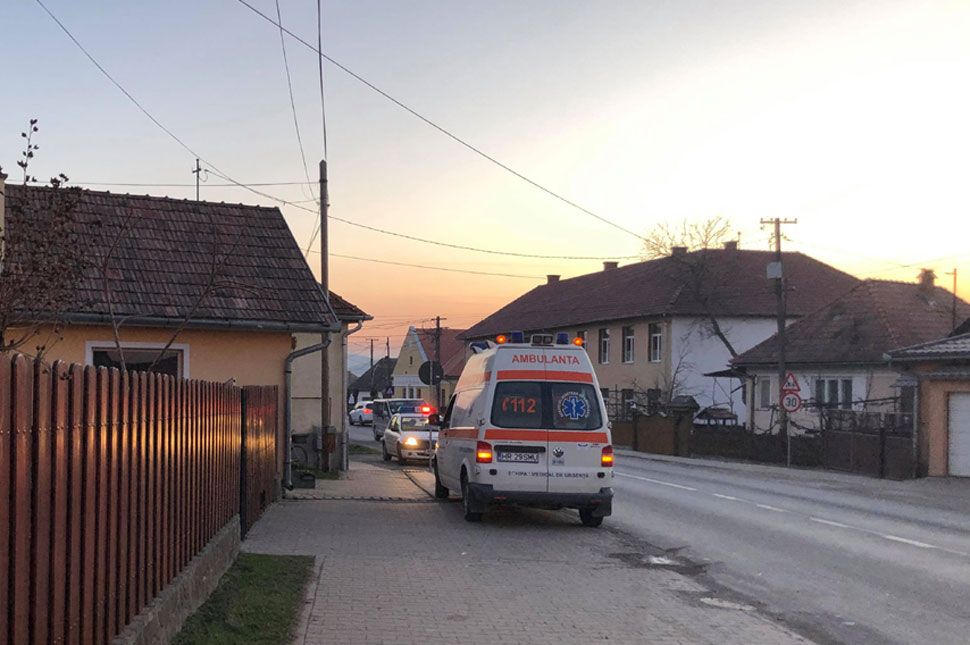 Az utcán érte a halál az idős férfit