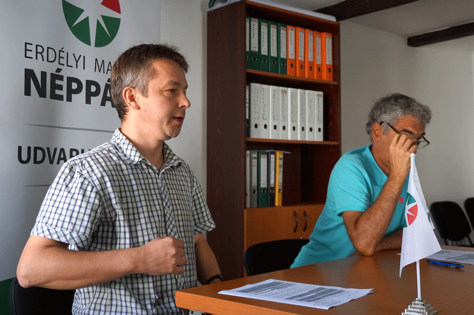 A Néppárt is külön listát indítana, Gálfiékat is szívesen látják