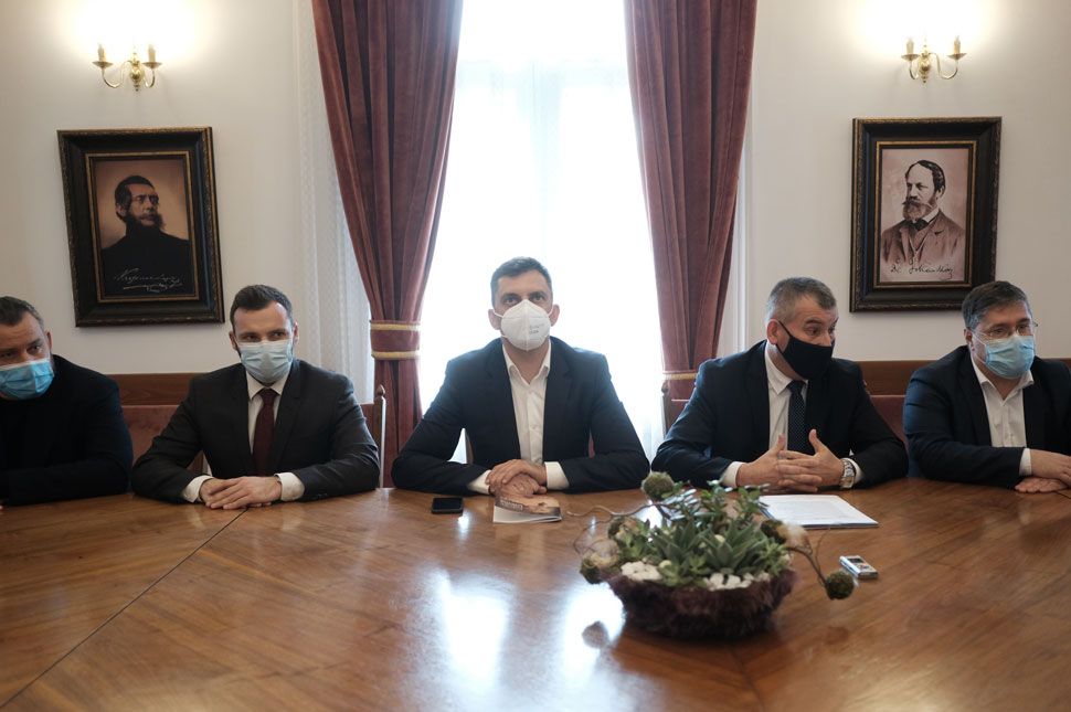 Megmentené az udvarhelyi kézilabdát a sportminiszter