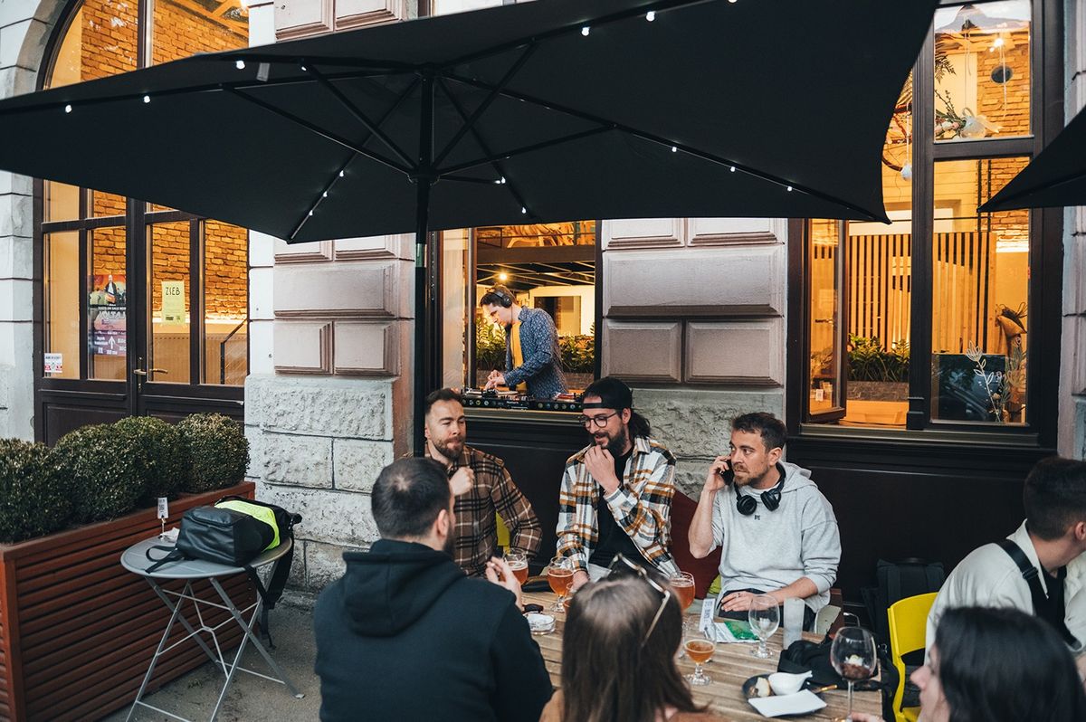 ZsebteraszON: Funk, őrület és fincsi falatkák!