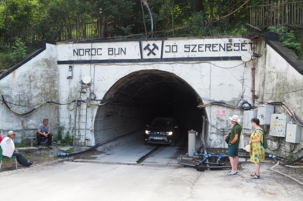 Lassan, de biztosan nyílik a sóbánya