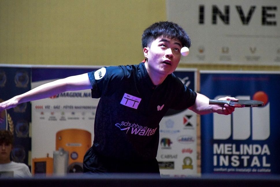 Az asztal mellett már kevésbé voltak ijesztőek a világsztárok