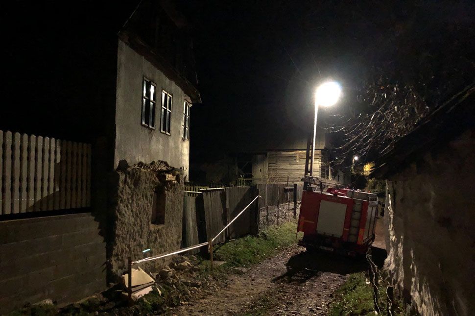 Robbanás volt egy kénosi háznál