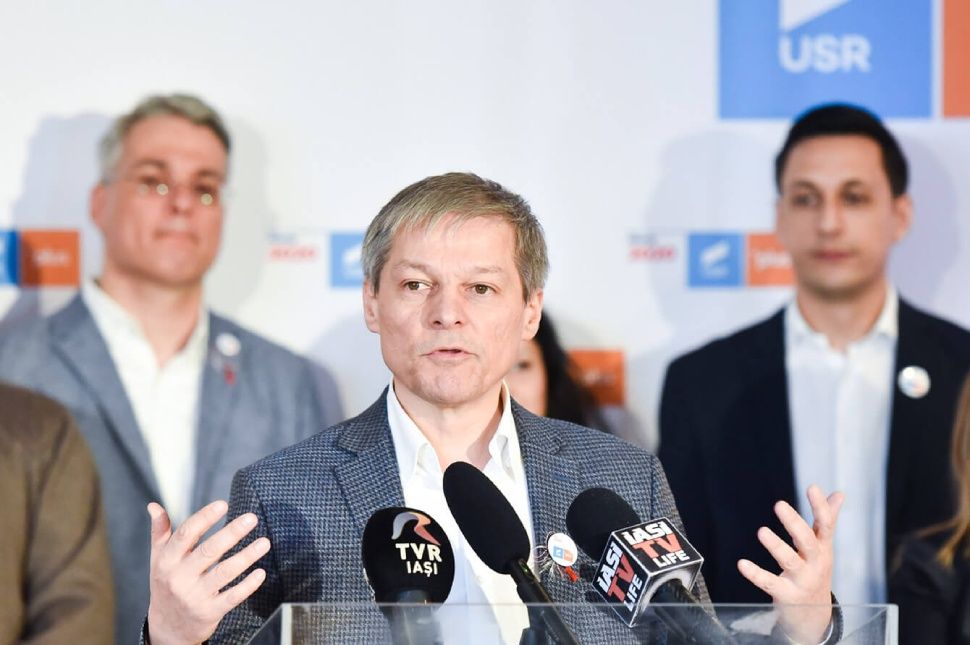 Összeállt Cioloș kormánya