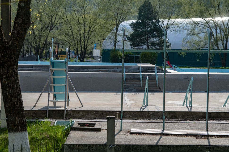 Frissítve: A kormány engedi a strandolást, az időjárás nem