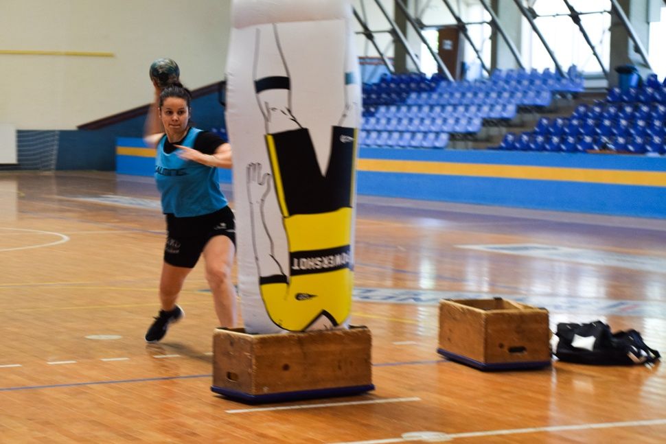 Zetelakáról a román kézilabda válogatottig