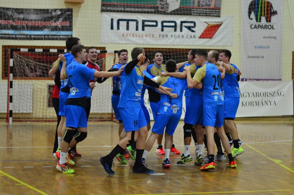 Kolozsváron tanuló udvarhelyiek, ide süssetek!