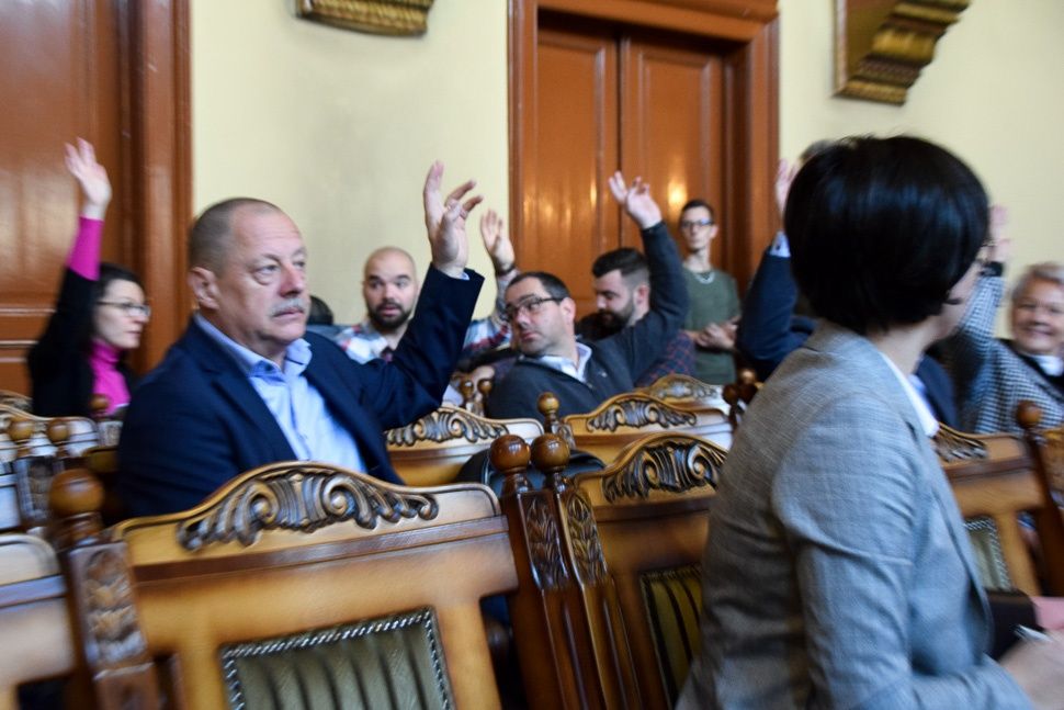 Élő közvetítés a novemberi tanácsülésről