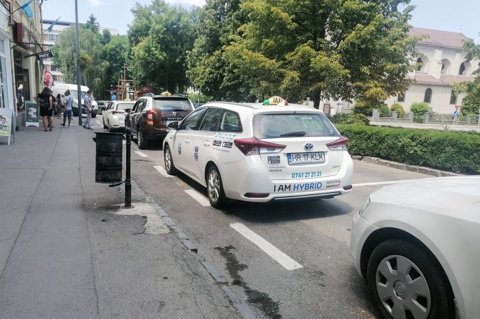 Még egyet nőhet a taxi ára és az eladott ANL-lakások száma