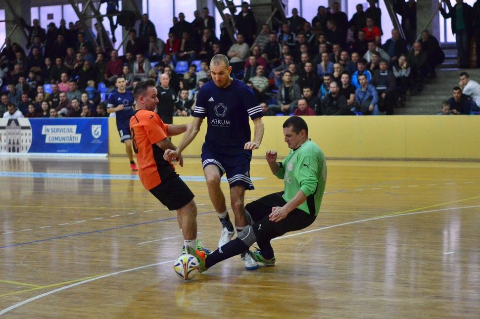 Teremben folytatják a körzetisek