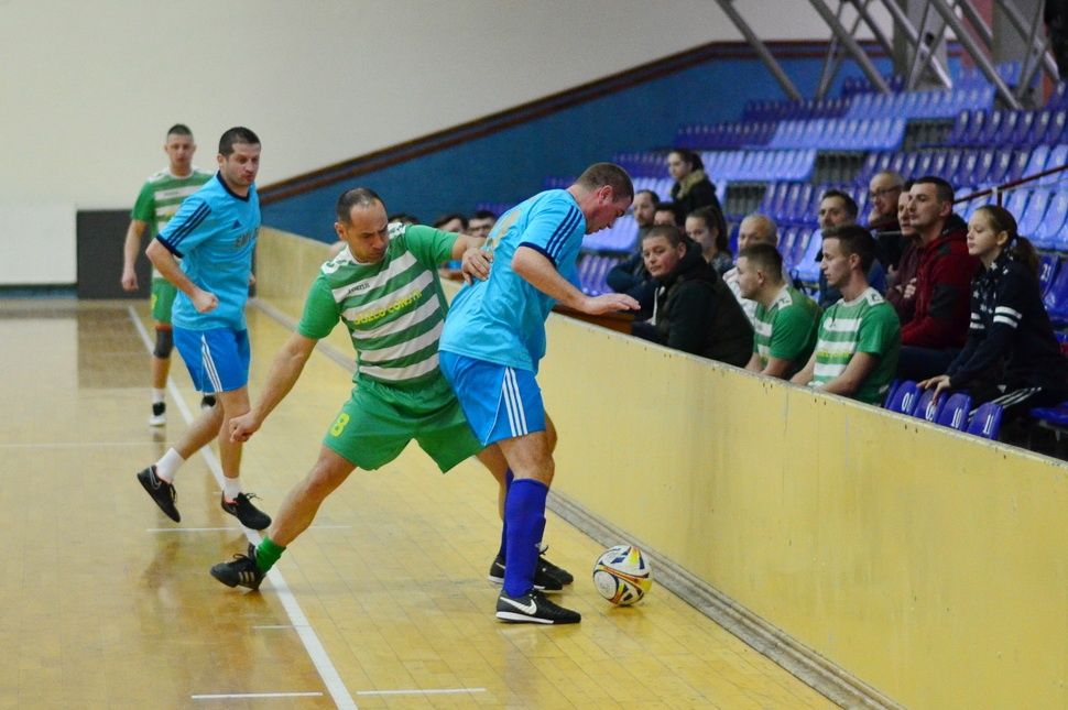 Kövesd élőben a körzetisek teremtornáját!