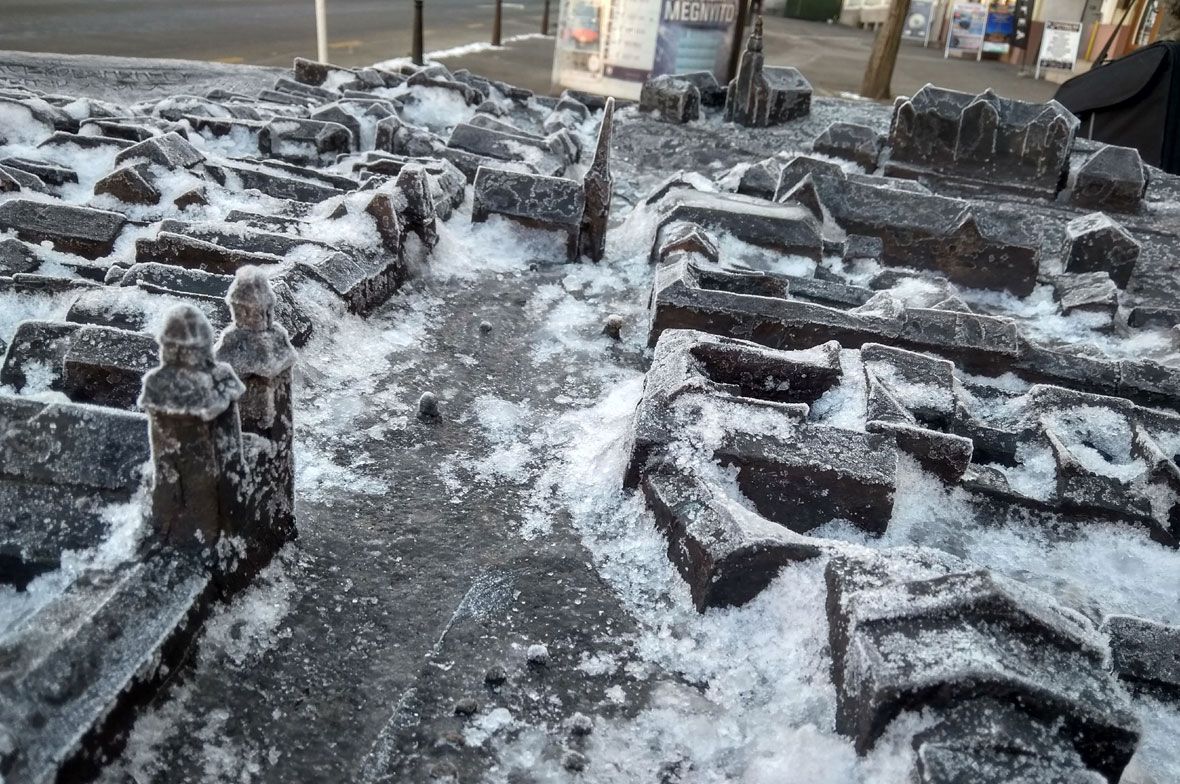 Isten hozott Jegesudvarhelyen!