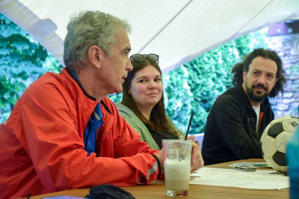 Az utcabajnokságra mondd, emlékszel még?