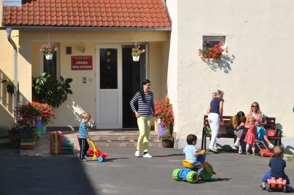 A te kisgyereked bejutott a bölcsődébe?